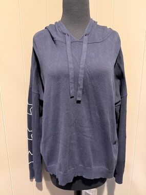 B38 J. Society Women’s XL Navy Hooded Pullover Sweatshirt with Sleeve Detail